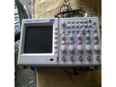 ߼ۻTektronix TDS2024C ʾ